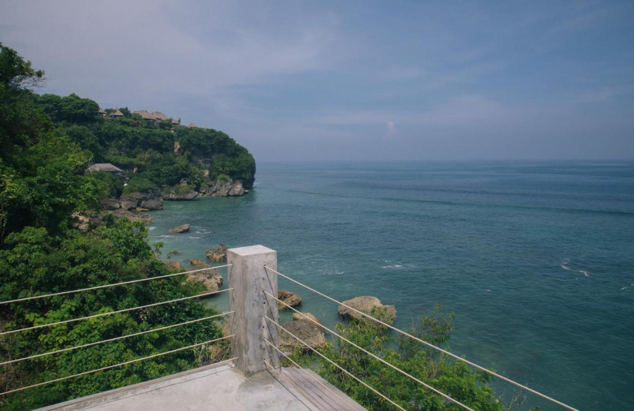 Villa V Uluwatu Екстериор снимка